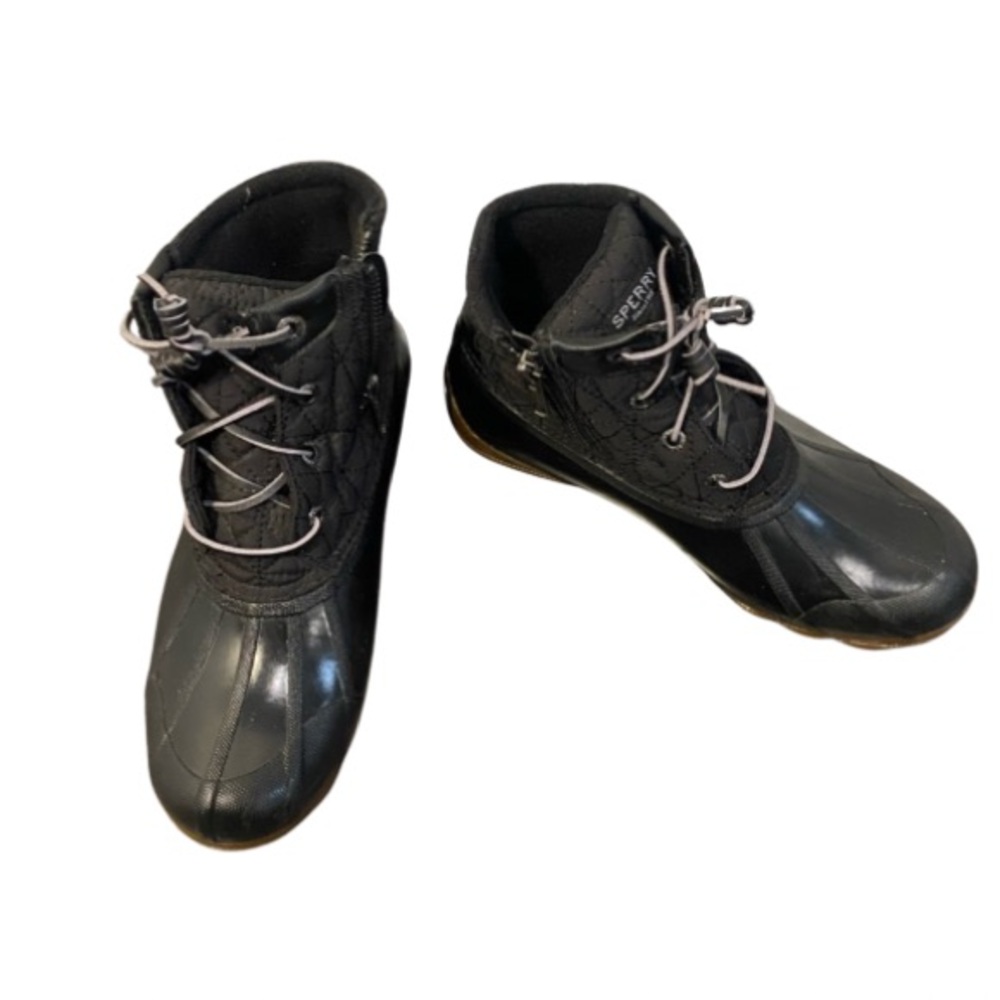 Sperry waterproof boots in black with brown rubber sole, Size: 6.5